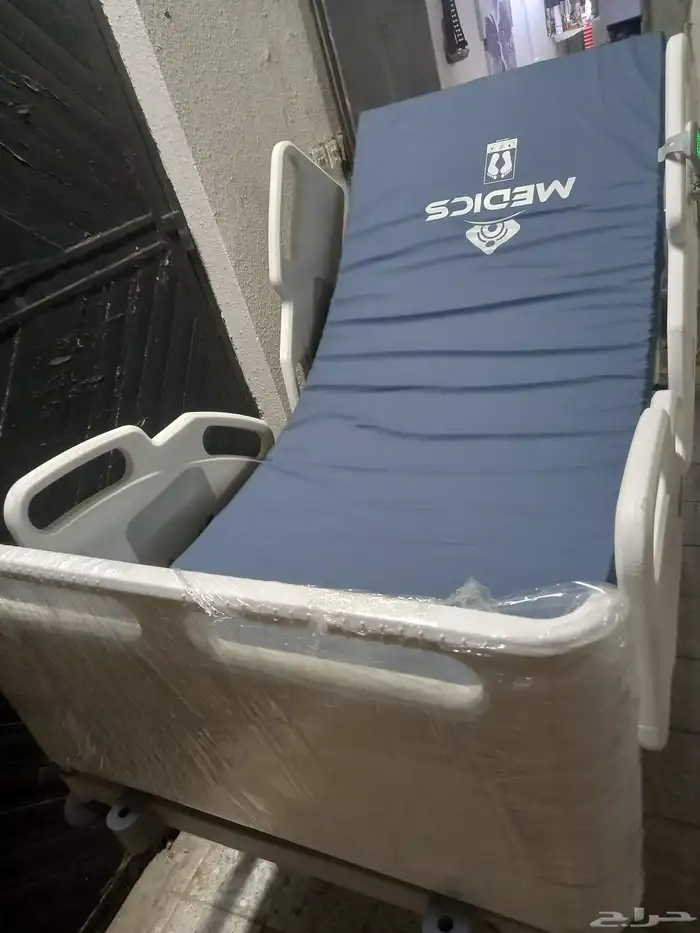 سرير طبي كهربائي عشر حركات صناعه سعودي 1