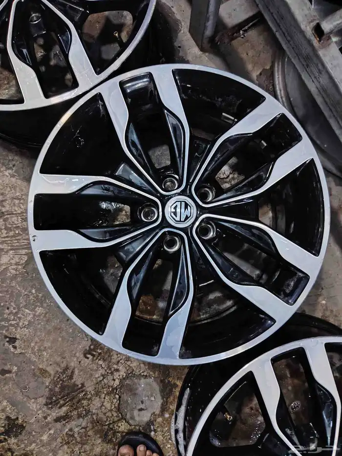 جنوط ام جي مقاس 18 Zs 2022 موديل 2022 0