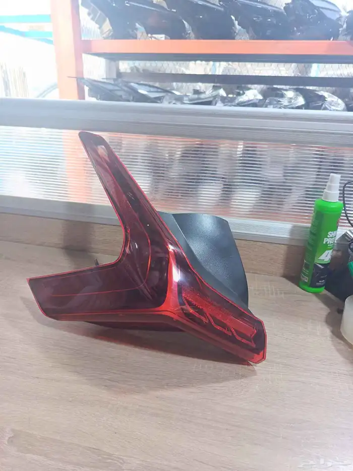 اصطب كيا K8 يسار 0