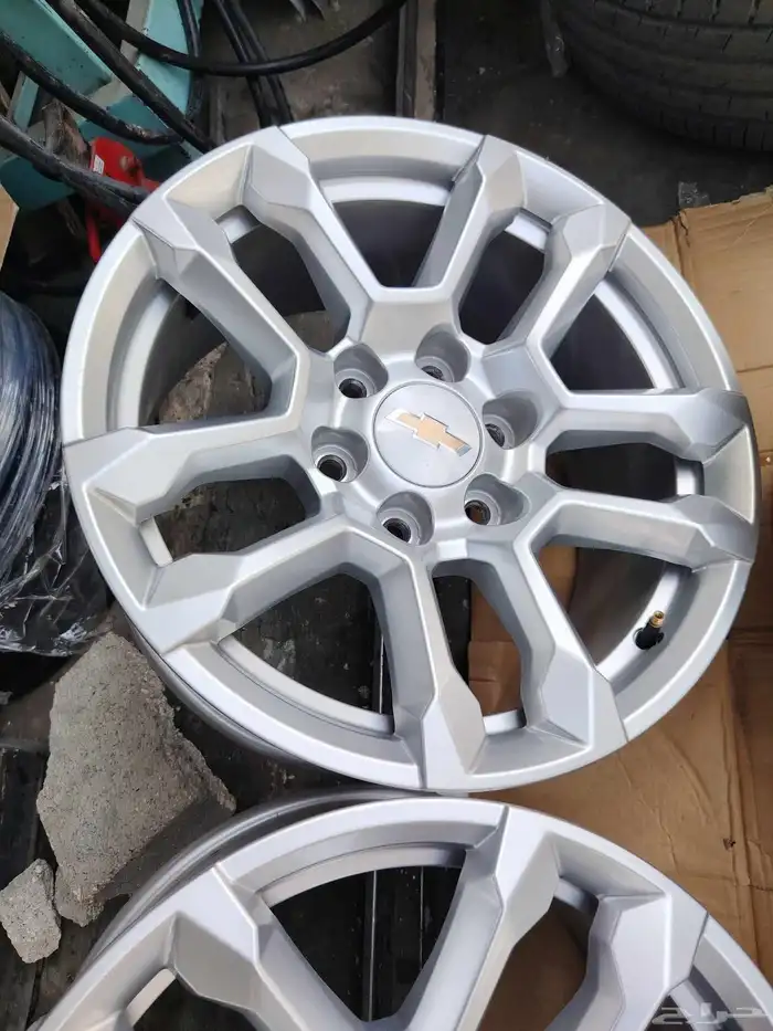 جنوط تاهو شيفروليه موديل 2025 اصلي وكاله مقاس 18 2