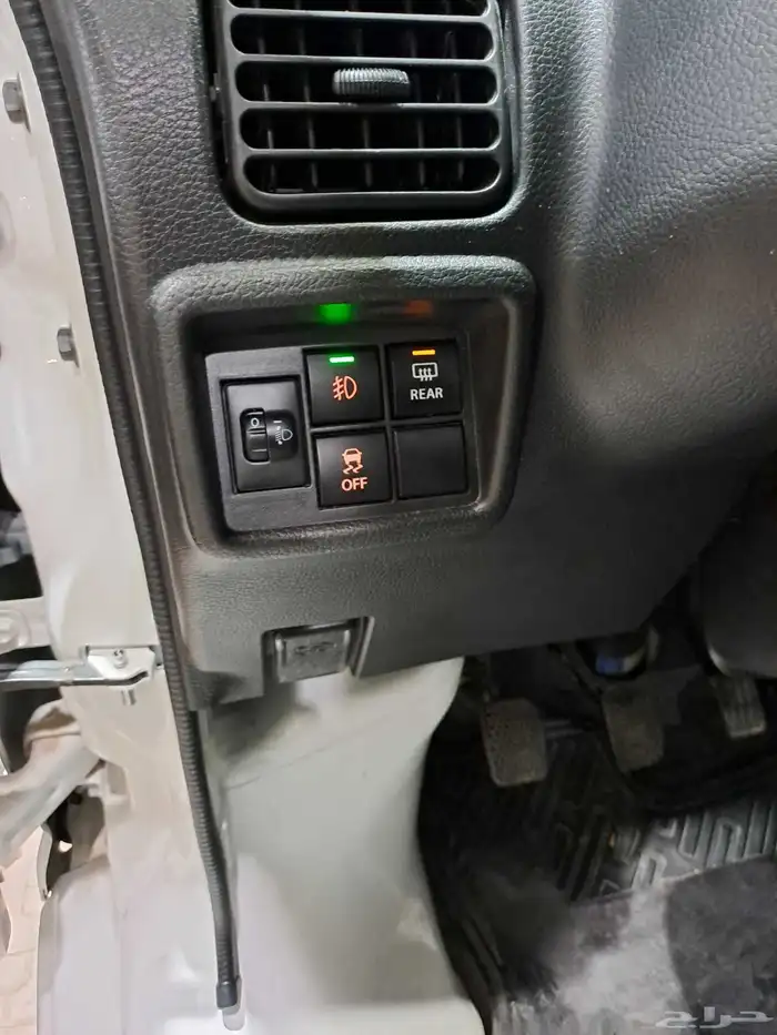 سوزوكي ايكو الموديل 2025 12