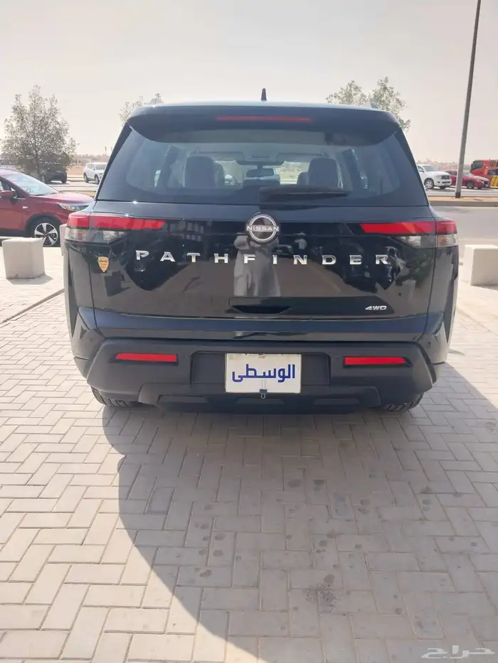 للبيع نيسان باثفندر موديل 2023 3