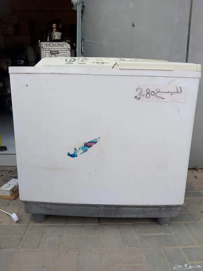 الثلاجه صغيره و2 غسالات للبيع 8