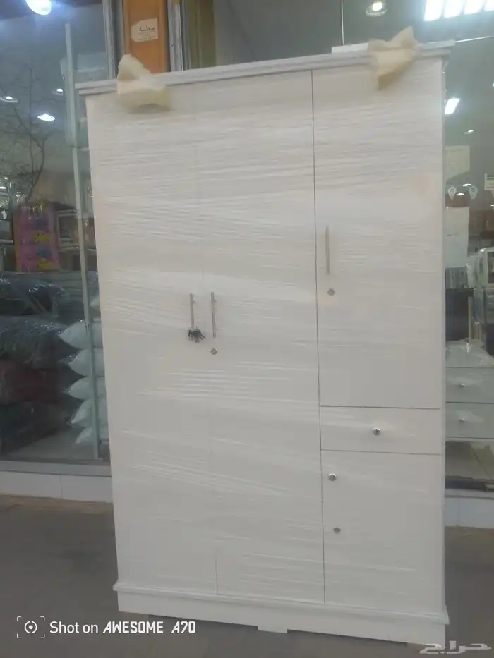 لدينا دوليب ولدينا جميع المديلات الاسيراه التصميم الذي تبي 2