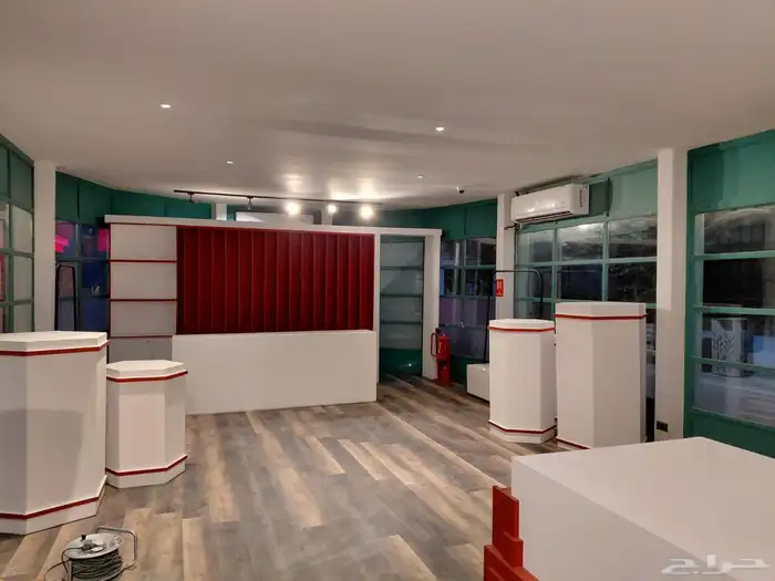 ديكورات حسب التصميم المراد تنفيذه والمقاسات المطلوبه 2