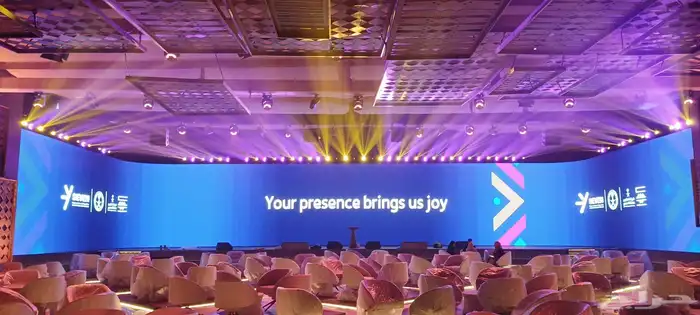 تأجير شاشات-تنظيم فعاليات ومؤتمرات-مسارح 1