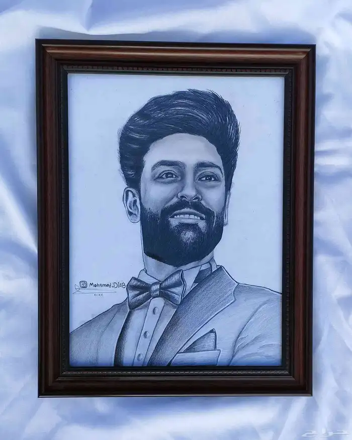 رسام   بورتريه  جداريات  ديكور  لوحات  رسامين 13