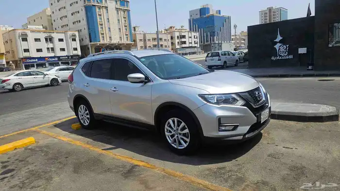 نيسان اكس تريل موديل 2021 بحاله ممتازه بودي بلدها متحتاج اي 9
