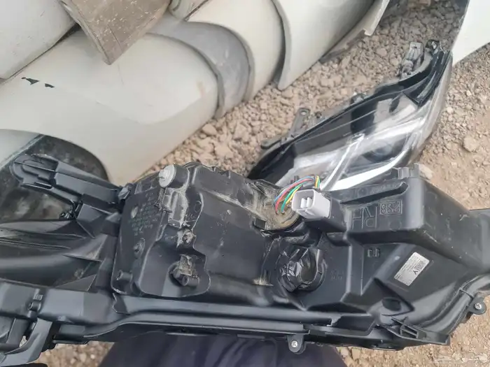 شمعات كامري موديل 2018-2024 3