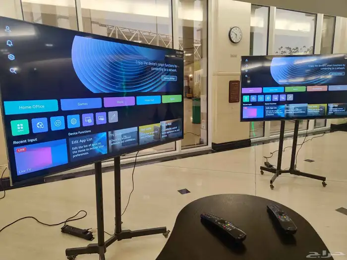 شاشات بلازما شاشات LED سماعات 3