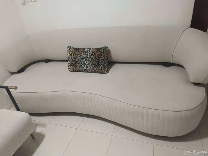 كنبه وكرسين جديد من يومين 0