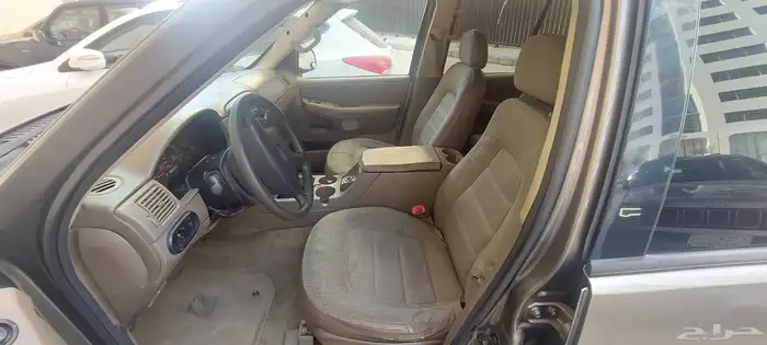 فورد اكسبلورر 2005 8