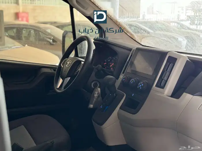 تويوتا هايس فان بضاعة ديزل خليجي قير اتوماتيك 2025 3