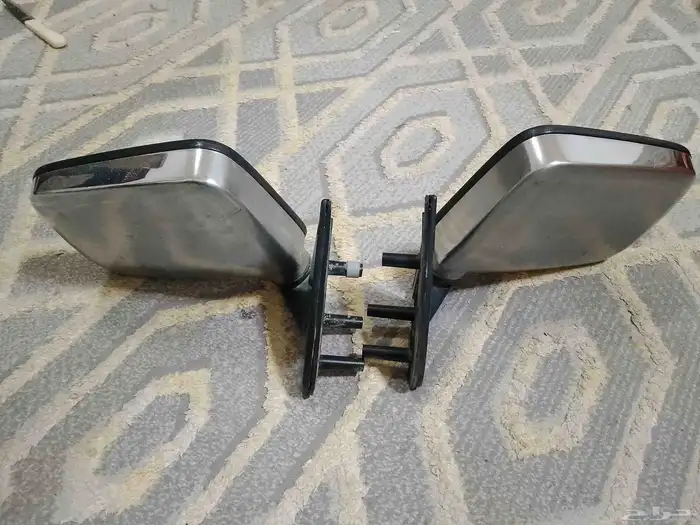 للبيع مرايات ددسن موديل 2000 وفوق اصليه 3