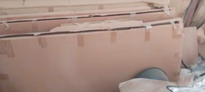 مستودع مكاتب جديده بالكراتين للتصفية 0