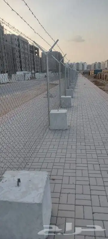 يوجد لدينا جميع انواع الشبوك 5