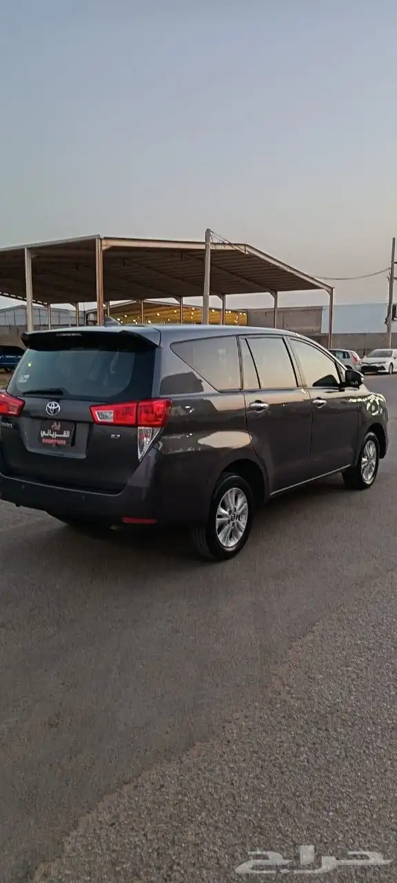 تويوتا انوفا موديل 2018عداد430الف 1