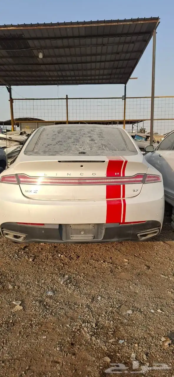 لنكولن MKZ موديل 2015 1