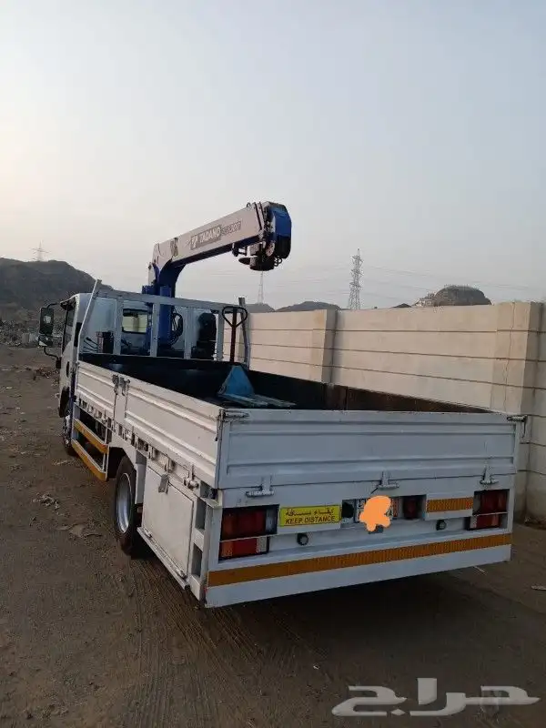Rent a boomtruck للايجار وينش 4
