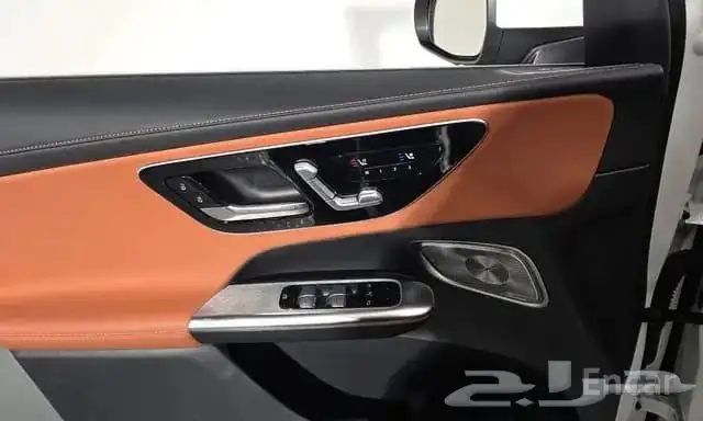 مرسيدس Glc300موديل 2025 استيراد كوريا 7