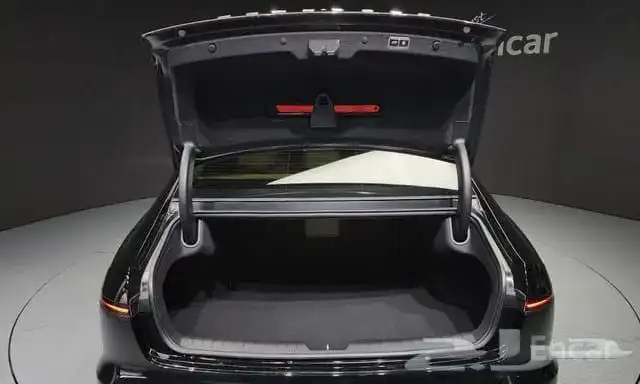 هيونداي ازيرا كالجرافي موديل 2023 استيراد كوريا 4