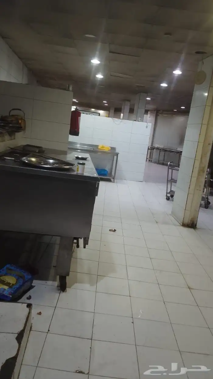 مطعم لتقبيل 1