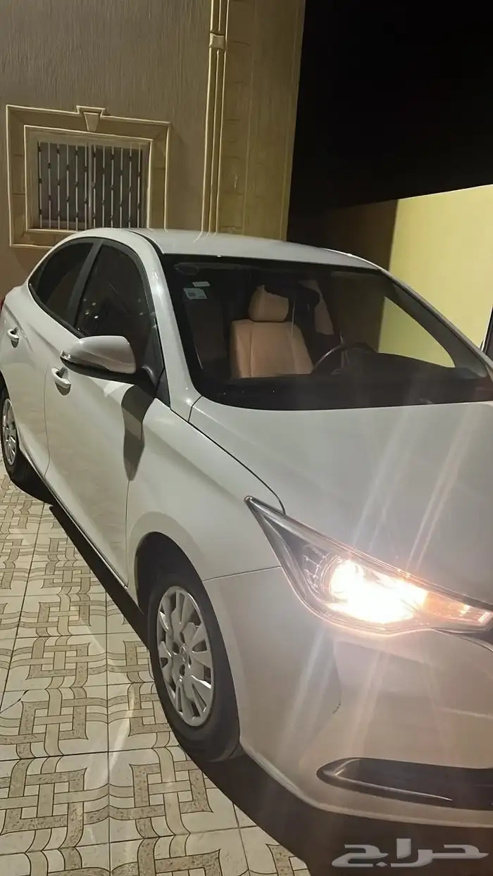 سواق خاص توصيل مشاور في خميس مشيط يومي او شهري 0