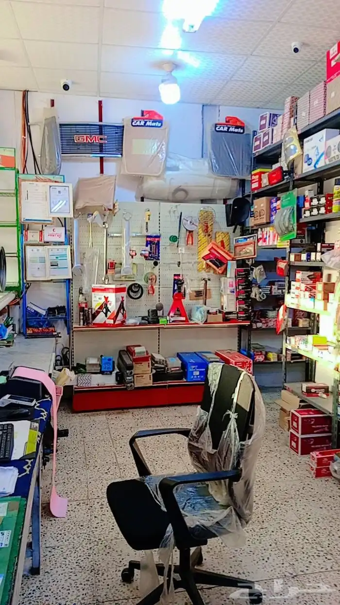 محل قطع غيار بيع -محل 20 20- ما الموقع 0