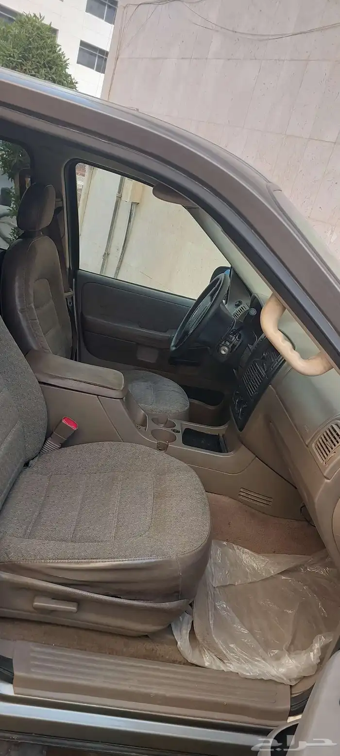 فورد اكسبلورر 2005 6