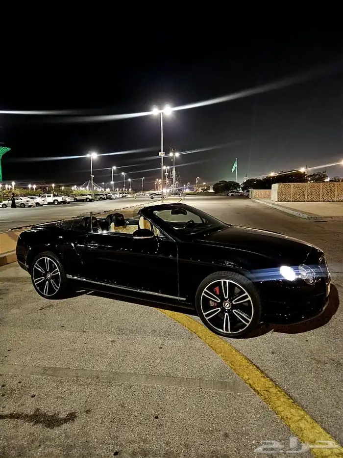 Bentley GTC بنتلي كشف مخزن على نظافة 12