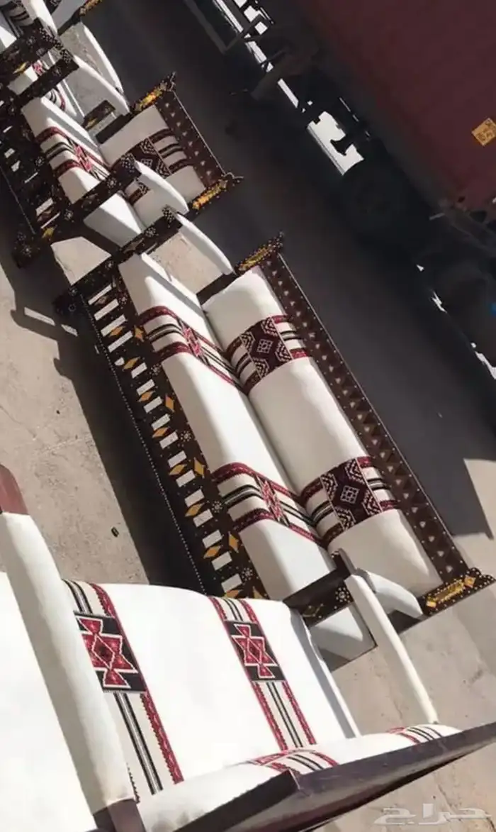 تفصيل وتنجيد كنب وجلست خارجيه حسب الطلب 6