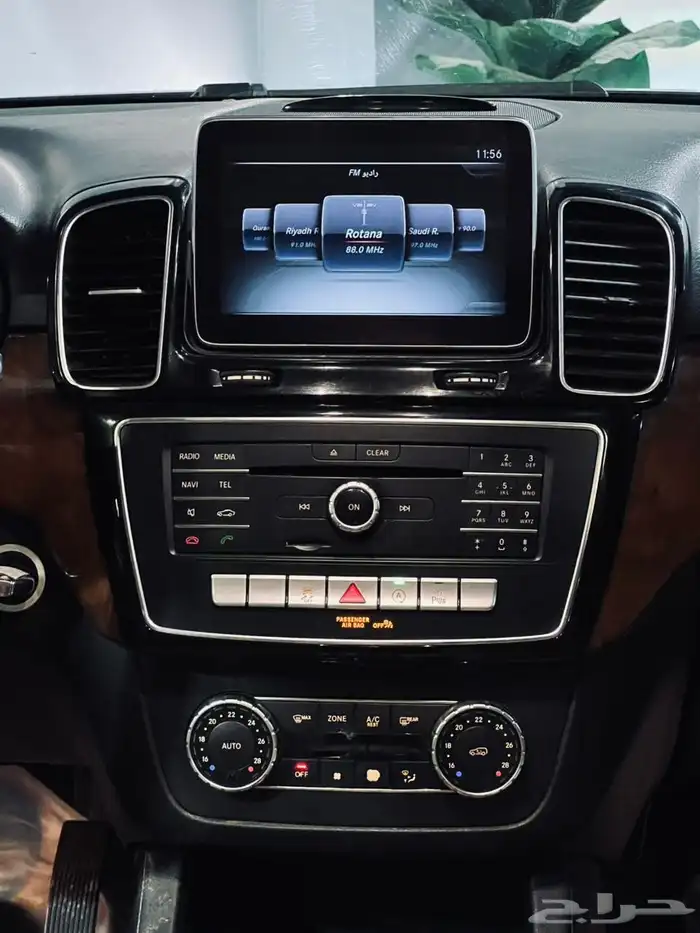 مرسيدس 2016 GLE400 بحاله ممتازه 10