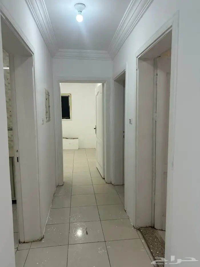 شقق عزاب للايجار الشهري والسنوي حي الرغامه مقابل جامعه الملك 6