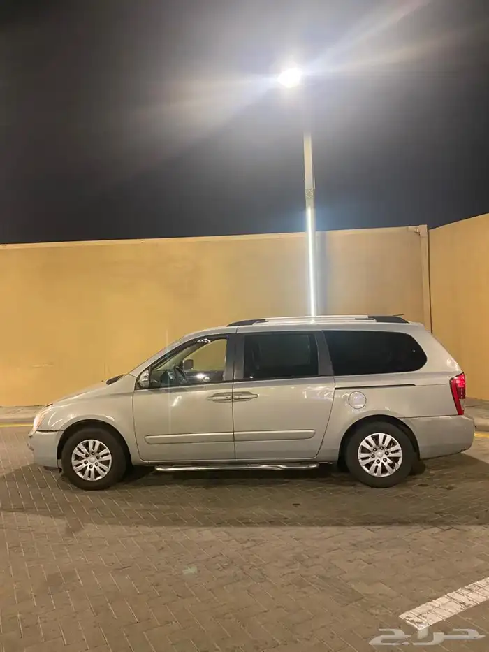 كيا كرنفال 2014 3