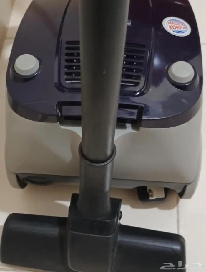 مكنسة كهربائية سامسونج 1600W مستخدمة ونظيفة للبيع المستعجل 2