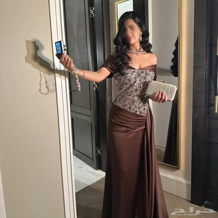 مؤسسة الأسطورة فساتين سهرة تصنع الأساطير 13