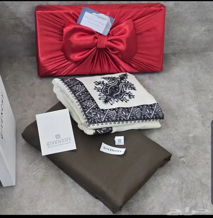 طقم شتوي جديد  شال مع ثوب 0