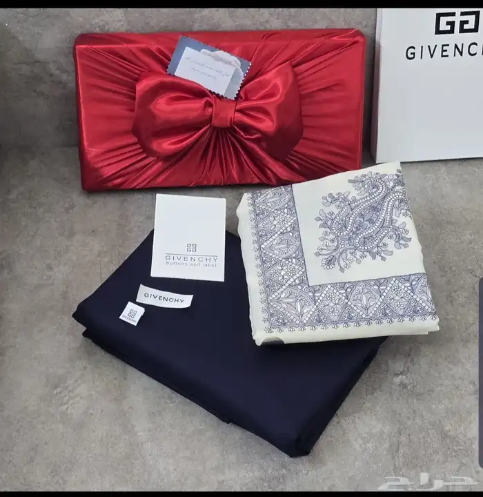 طقم شتوي جديد  شال مع ثوب 1