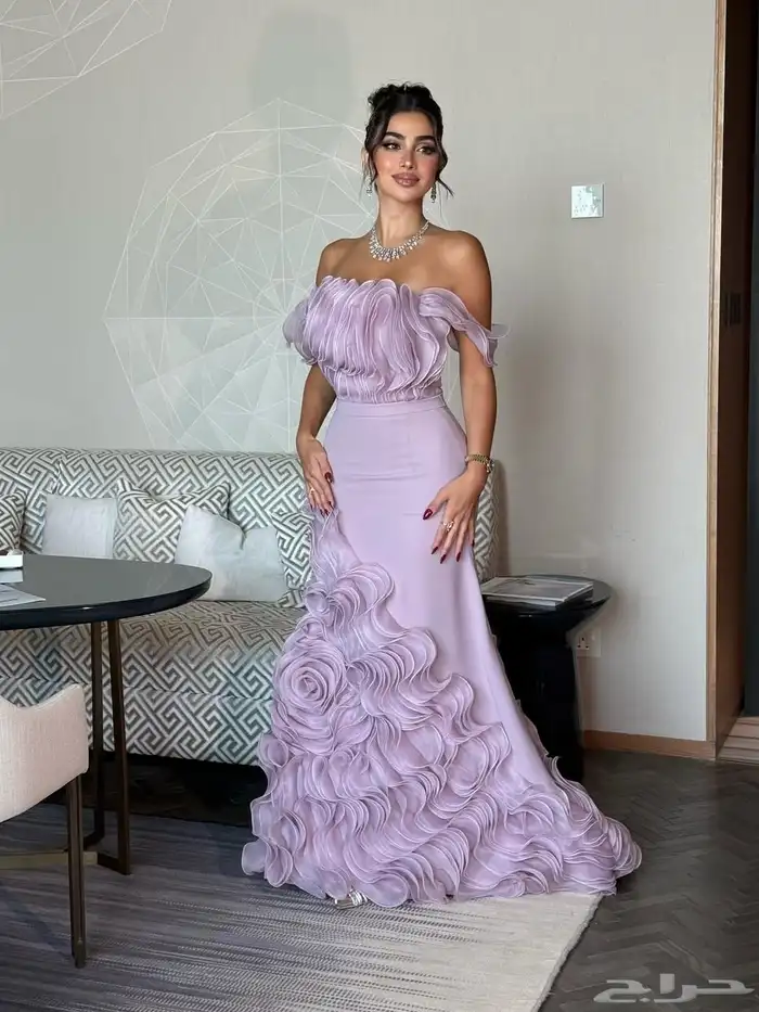 مؤسسة الأسطورة فساتين سهرة تصنع الأساطير 15