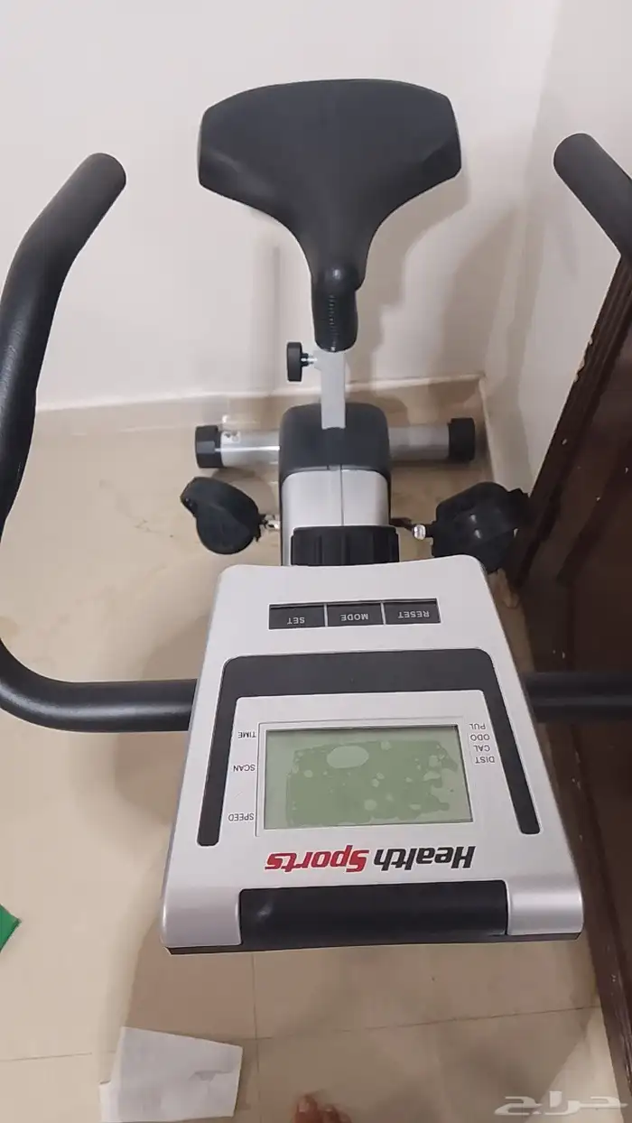 جهاز مشي جديد استخدام اقل من ساعتين الجهاز فاتورته معه 1