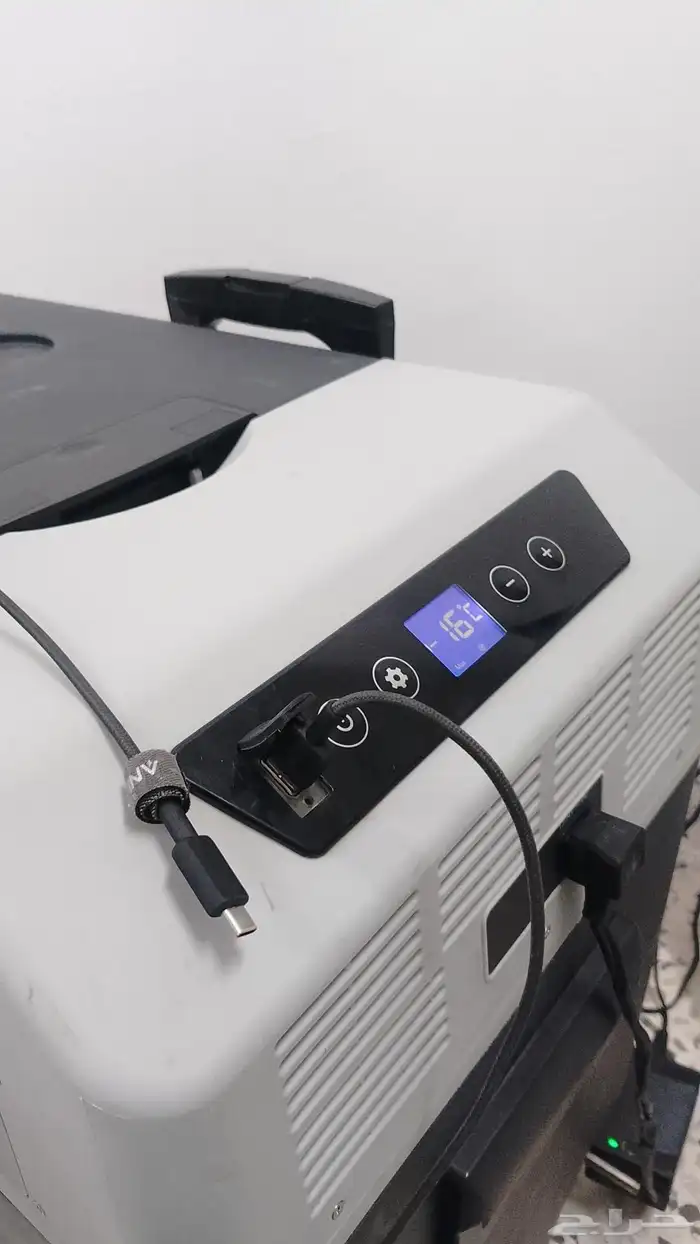 ثلاجه سياره اوتوماتيكيه سعه 50لتر تبريد 20تحت الصفر من الخضر 5