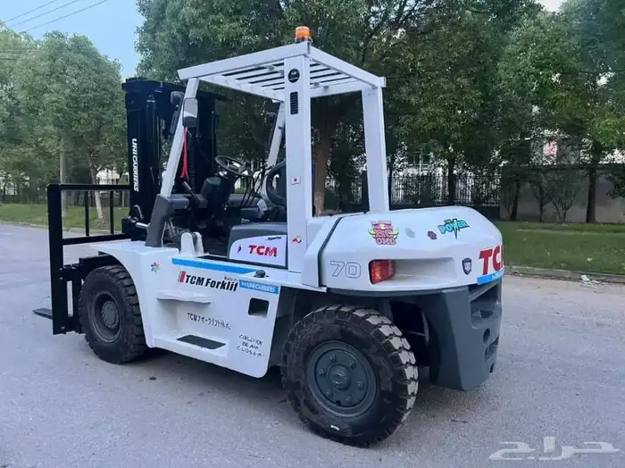 فوركلفت للأيجار بجميع ألانواع 1ديزل 2 كهرباء 3 بنزين وغاز 7