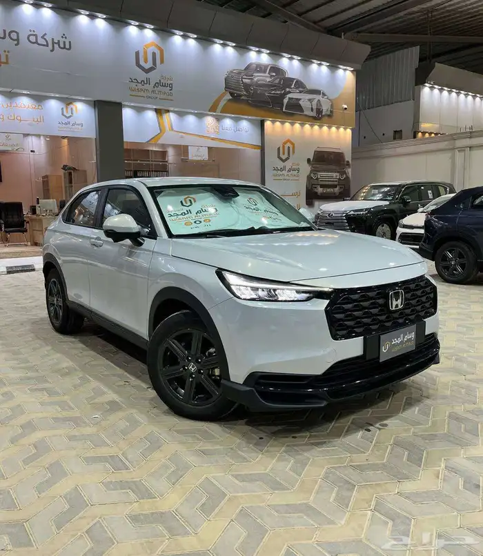 عرض خاص هوندا HRV - LX نص فل موديل 2025 بطاقه جمركيه 4