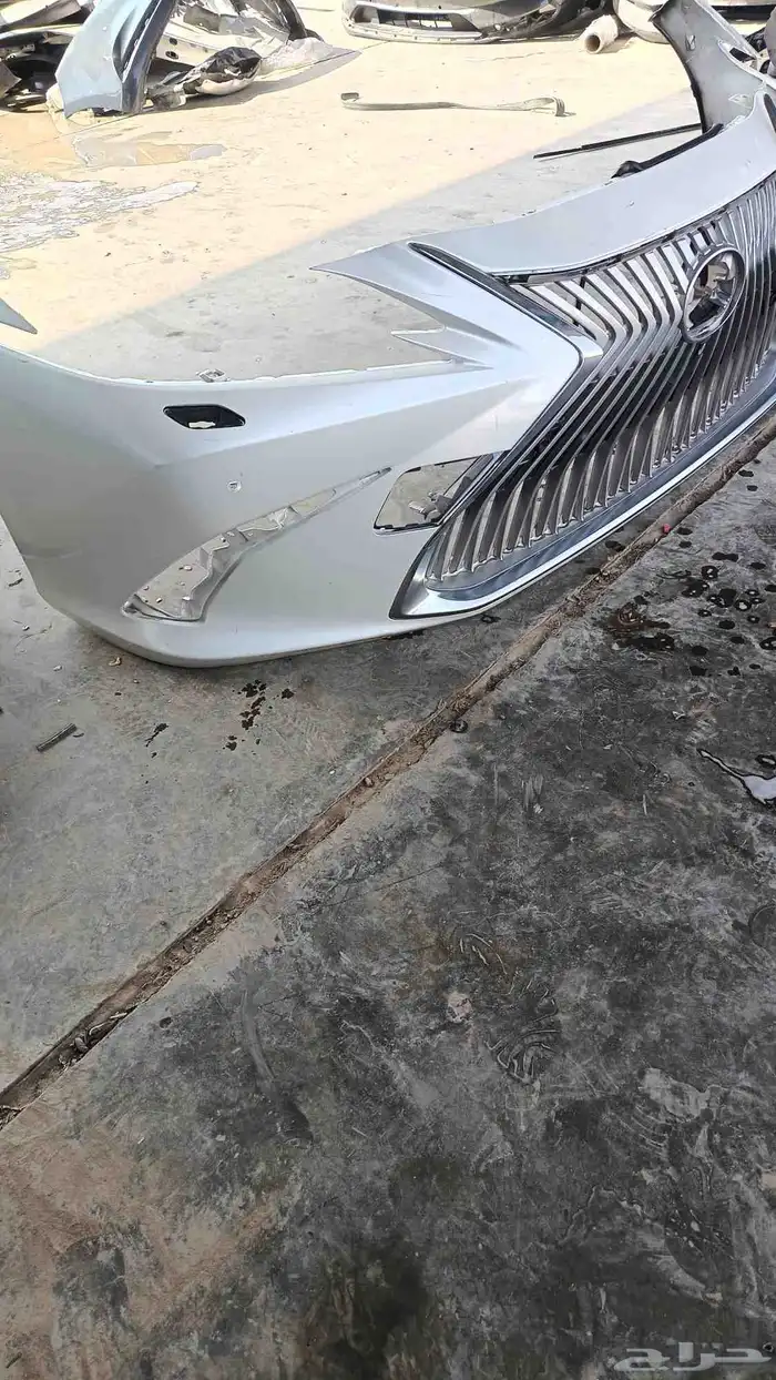 صدام لكزز ES مديل 2019-2020-2021 3