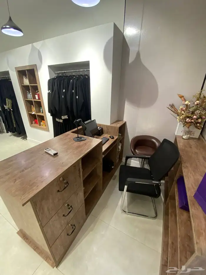 محل للايجار في ممشى الهجره 3