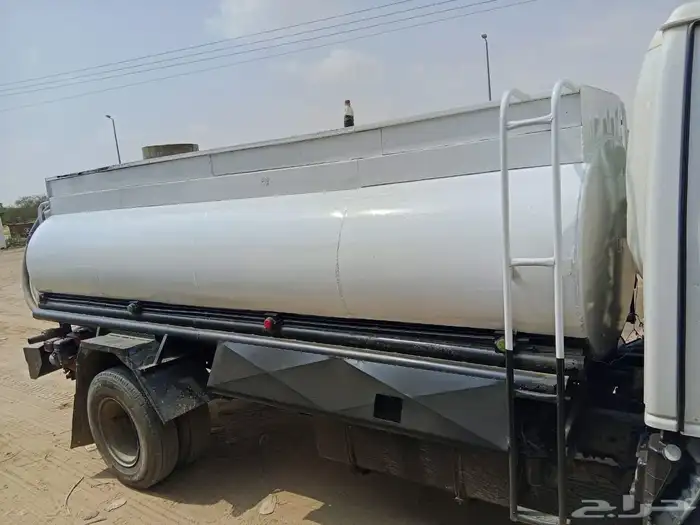 وايت ديهاتسو للبيع موديل2002 2