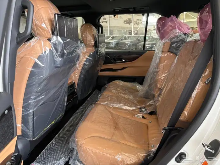 لكزس LX600 BB موديل 2025 عروض على الكاش والتقسيط 6