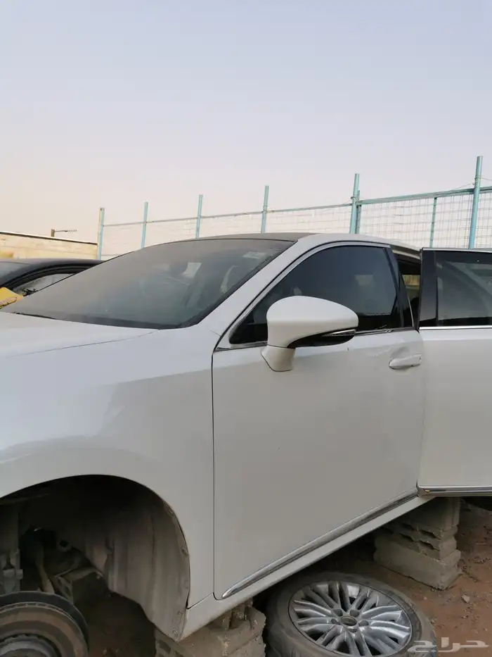 قطع غيار لكزس 2017 5