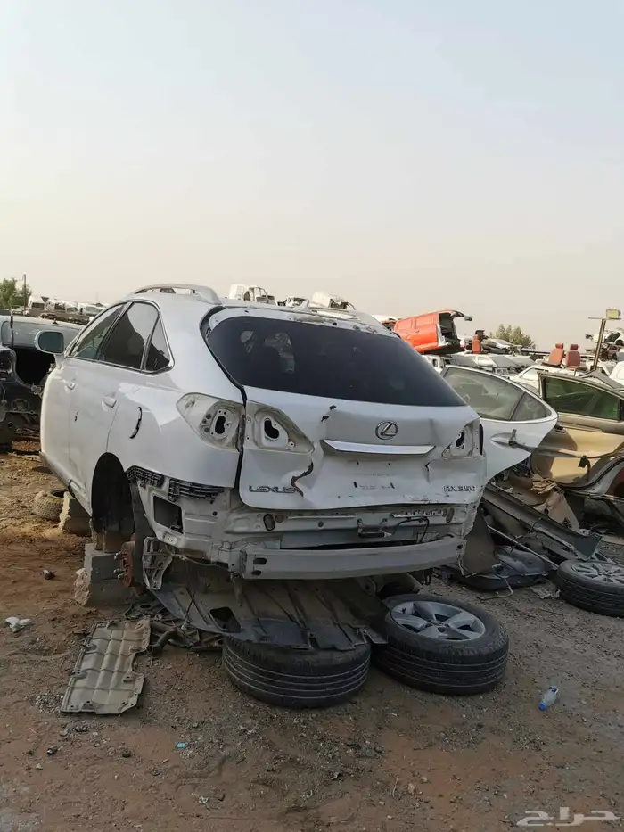 قطع غيار لكزس 2017 4