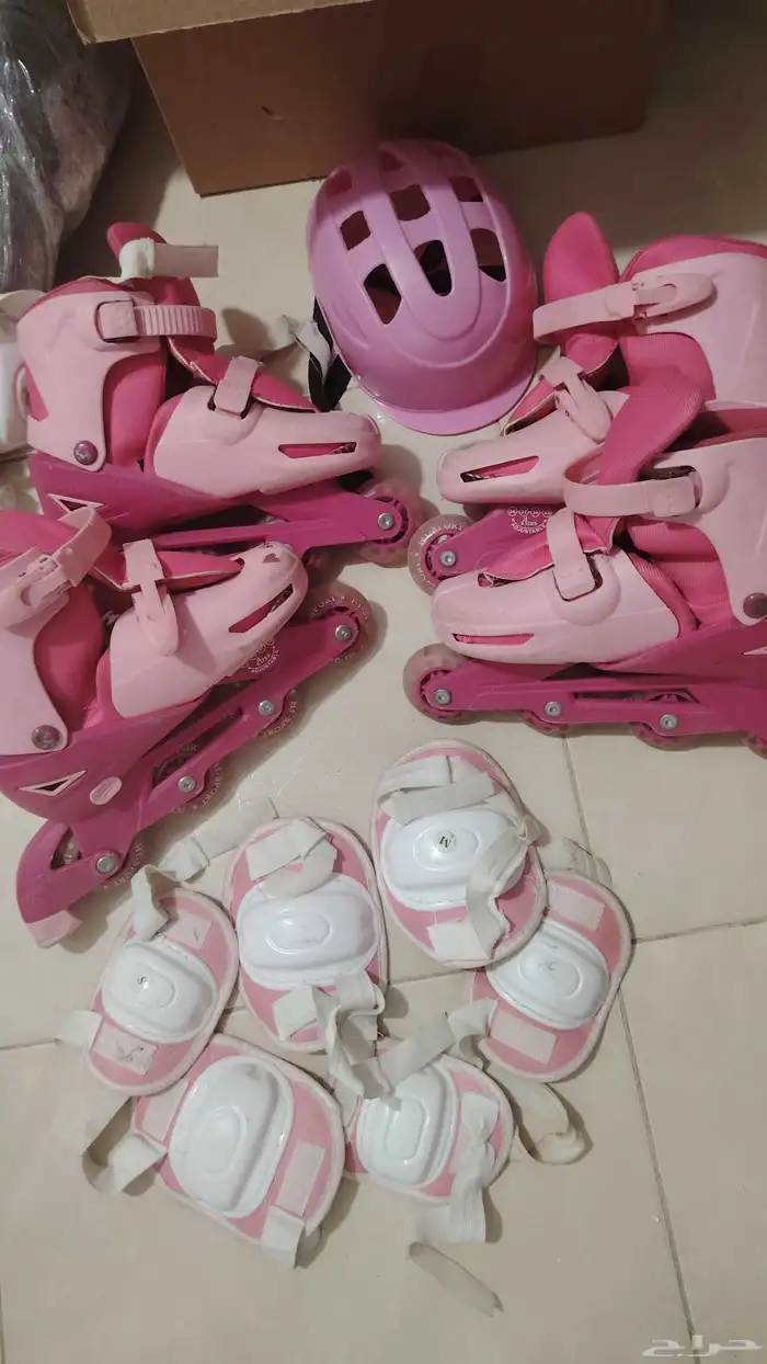 زلاجات بكامل اداواتها 0